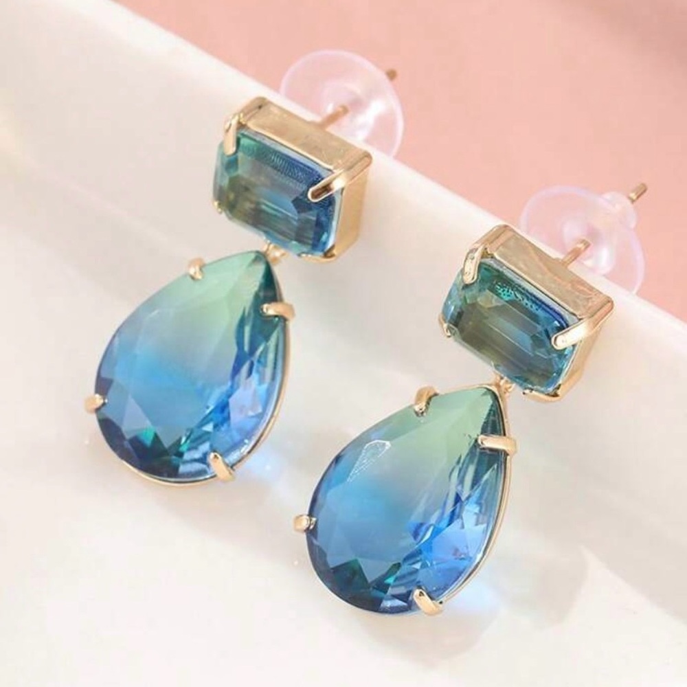Gold-Setting Blue-Green Teardrop Crystal Drop Earrings - Picture 2 of 3